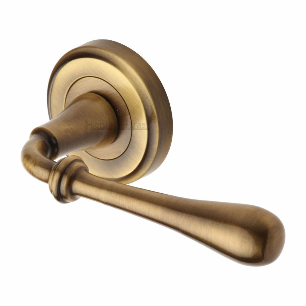 M Marcus Heritage Brass Roma Design Door Handle Lever Latch on Round Rose