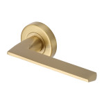 M Marcus Heritage Brass Pyramid Design Door Handle Lever Latch on Round Rose