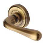 M Marcus Heritage Brass Charlbury Design Door Handle Lever Latch on Round Rose