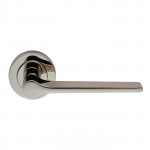 Carlisle Brass Velino Lever on Round Rose