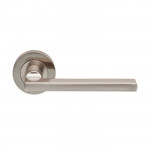 Carlisle Brass Trentino Lever on Round Rose