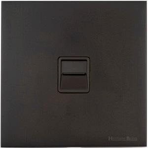 M Marcus Heritage Brass Windsor Range 1 Gang Master Line Socket
