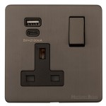 M Marcus Heritage Brass Studio Range Single USB-A+C Socket with Black Trim