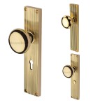 M Marcus Heritage Brass Victoria Reeded Mortice Knob on Plate - Polished Brass