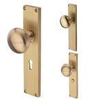 M Marcus Heritage Brass Victoria Reeded Mortice Knob on Plate - Satin Brass