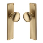 M Marcus Heritage Brass Victoria Reeded Mortice Knob on Plate - Satin Brass