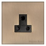 M Marcus Heritage Brass Winchester Range 5 Amp 3 Round Pin Socket with Black Trim