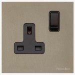 M Marcus Heritage Brass Windsor Range Single Switched Socket