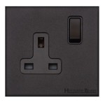 M Marcus Heritage Brass Windsor Range Single Switched Socket